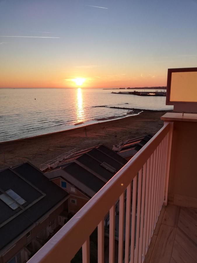 La Terrazza Sul Tirreno Daire Nettuno Dış mekan fotoğraf