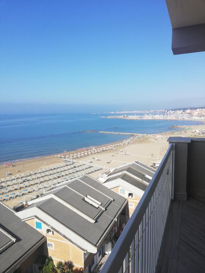 La Terrazza Sul Tirreno Daire Nettuno Dış mekan fotoğraf